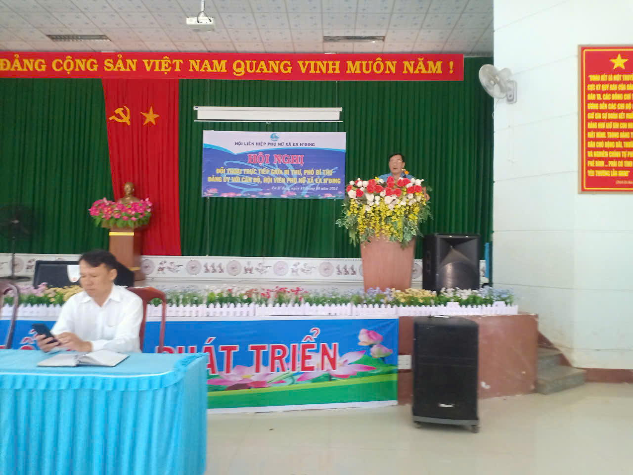 19.8 Doi thoai 1